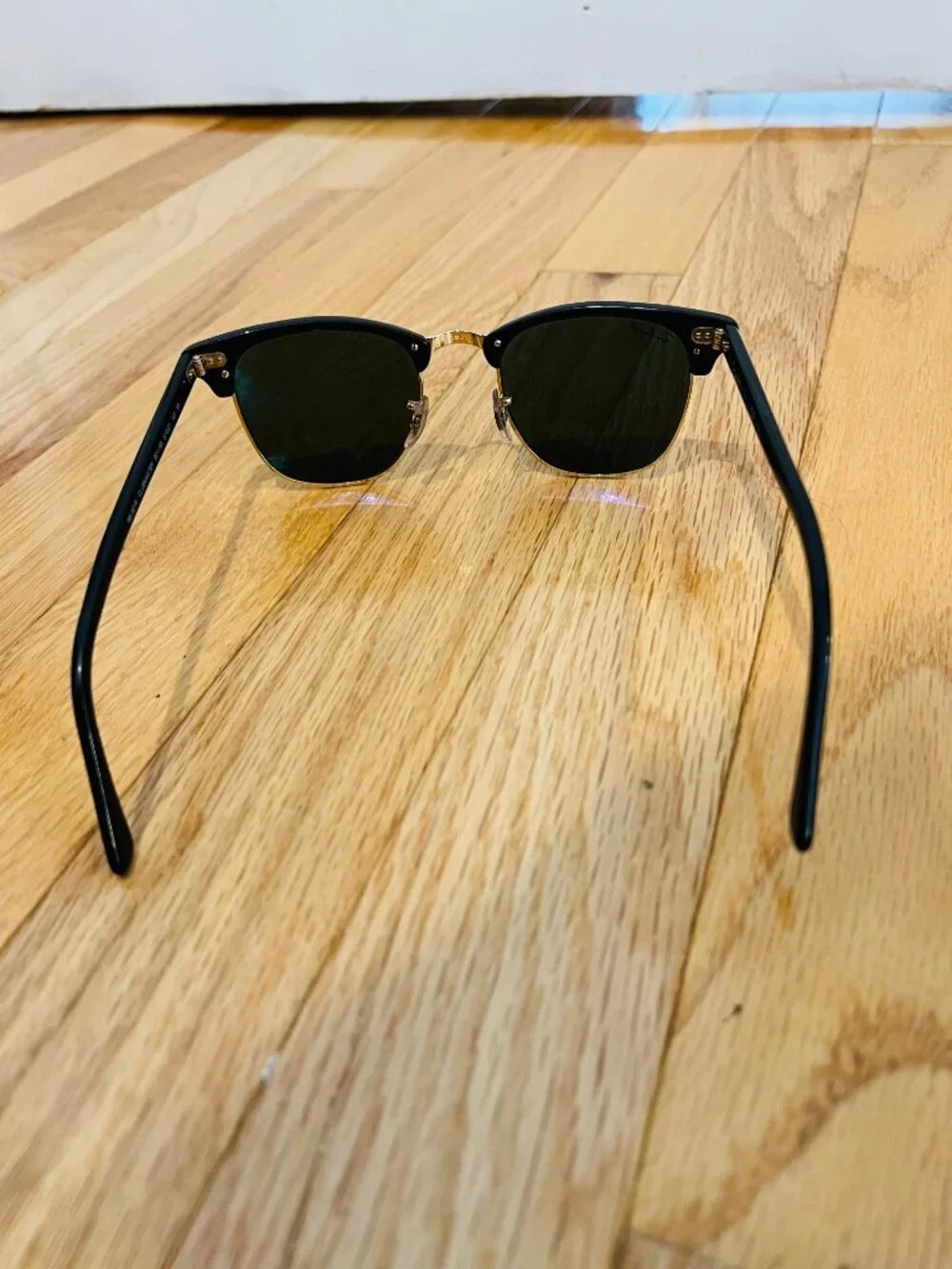 Authentic Ray-Ban Clubmaster Classic sunglasses